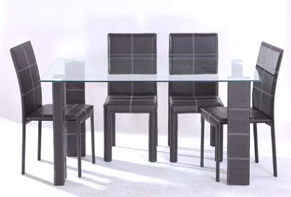 Conjunto mesa de comedor y sus 4 sillas de dise&ntilde;o Banak 