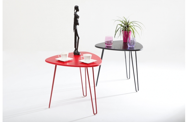 Mesa de sal&oacute;n dise&ntilde;o roja LAKEA