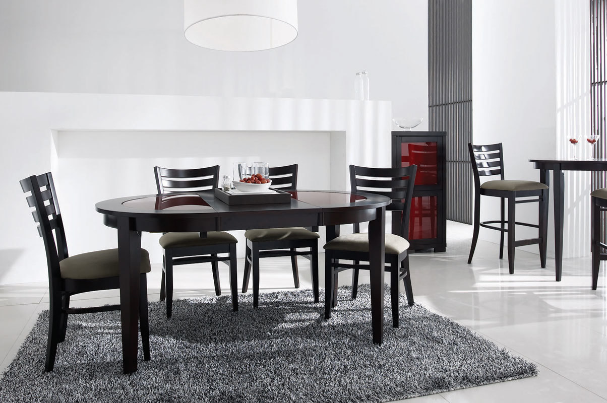 Mesa Redonda extensible SARA- roble de color weng&eacute;- encimera de cristal rojo