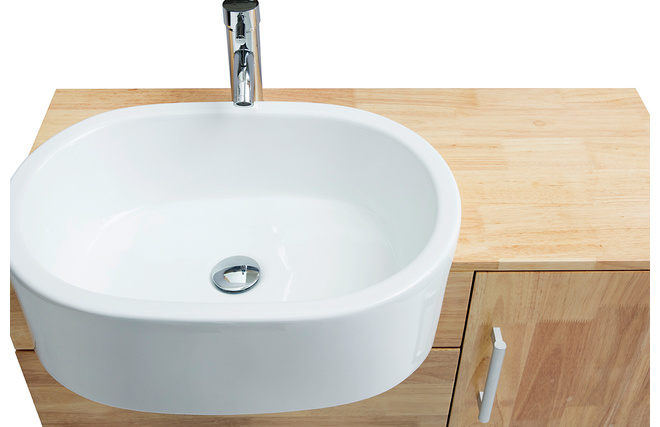 Mueble de ba&ntilde;o: lavabo, armario y espejo NIVAN