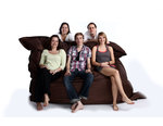 Puf gigante de dise&ntilde;o marr&oacute;n FAMILY MILIBAG