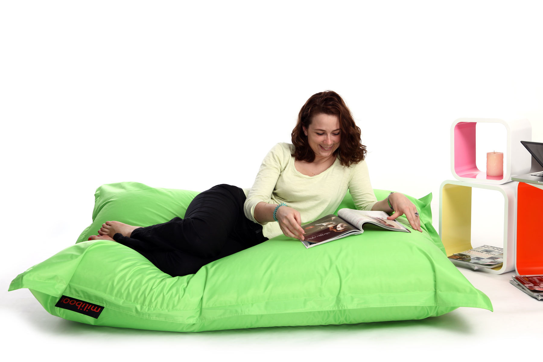 Puf gigante de dise&ntilde;o verde anis BIG MILIBAG