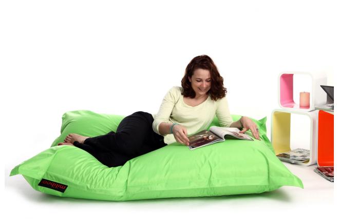 Puf gigante de dise&ntilde;o verde anis BIG MILIBAG