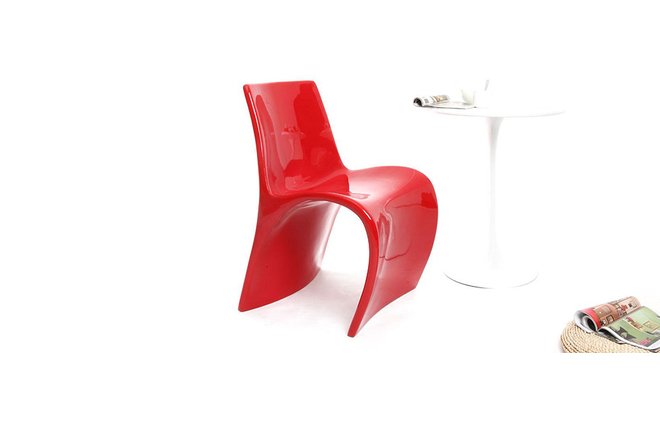 Silla de dise&ntilde;o roja OWIE