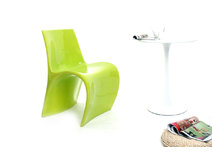Silla de dise&ntilde;o verde OWIE