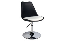 Silla Steevy de color negro giratoria y de altura regulable image pub1