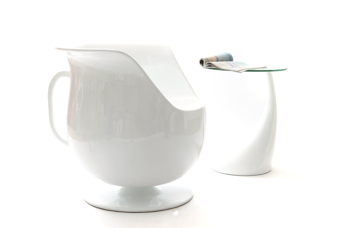 Sill&oacute;n de dise&ntilde;o blanco CUP
