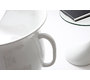 Sill&oacute;n de dise&ntilde;o blanco CUP