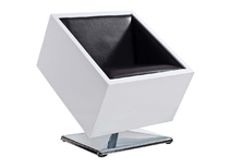 Sill&oacute;n / Silla de dise&ntilde;o blanca y negra SQUARE BOX 