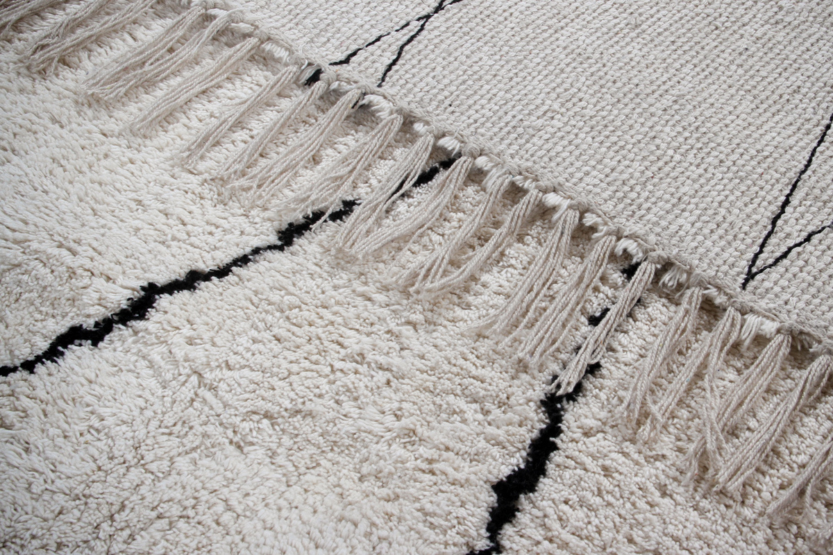 Alfombra bereber con flecos de algodn de color crudo 160נ230cm HODNA