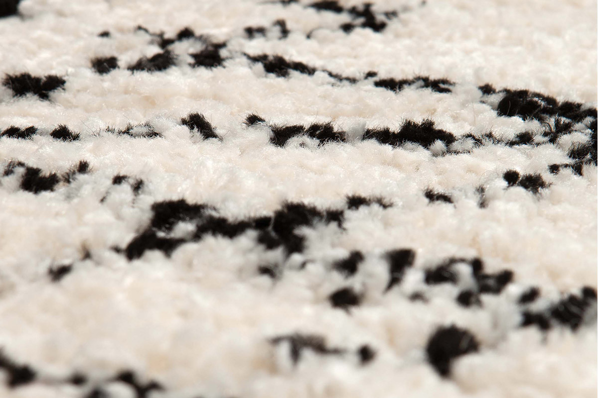 Alfombra con motivo de rombos 160 x 230 cm ZITOUN