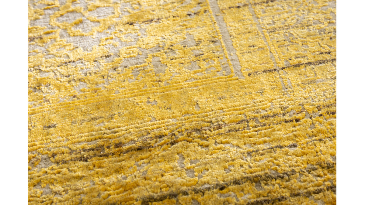 Alfombra efecto desgastado amarillo con motivo grabado 160 x 230 cm PERSE