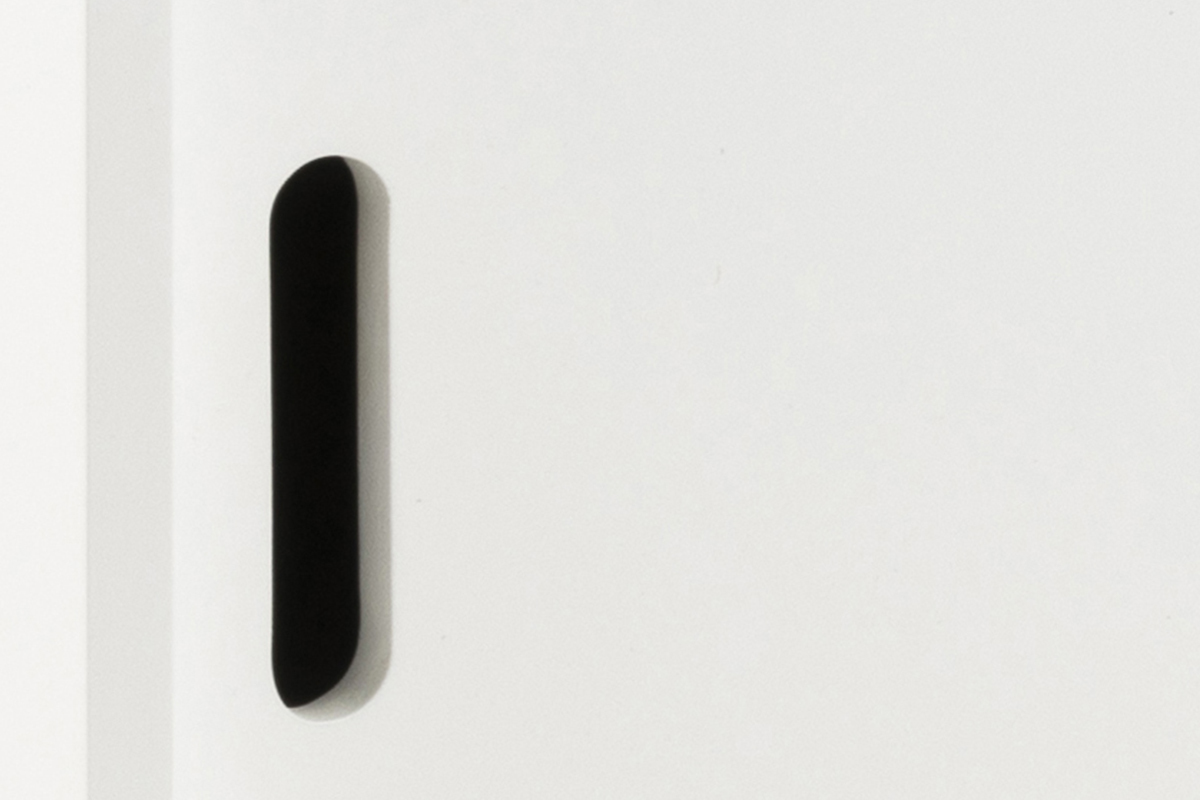 Aparador n�rdico blanco mate con puertas correderas SNOOP