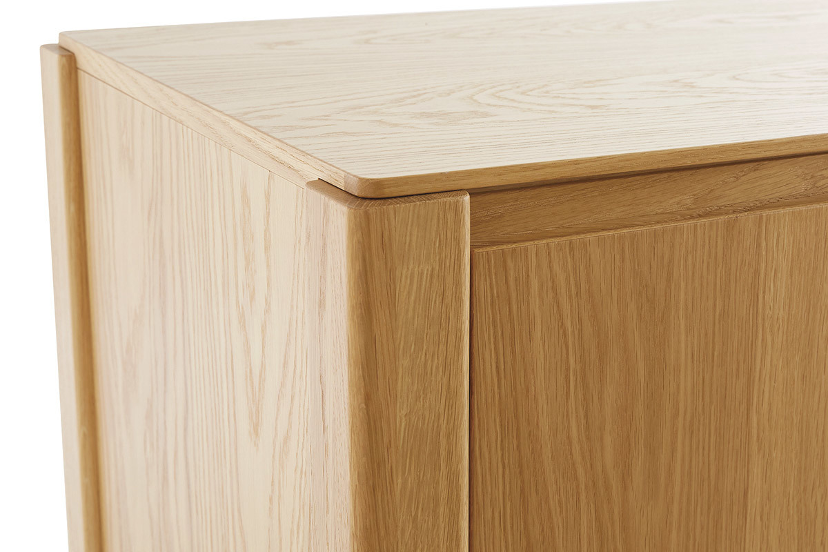 Aparador nrdico de 3 puertas de roble 166 cm AGALI