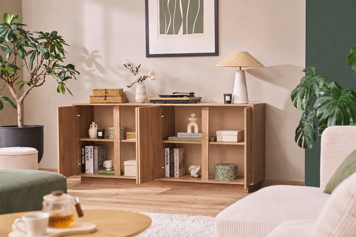Aparador n�rdico de 4 puertas con acabado en roble 180 cm COMO