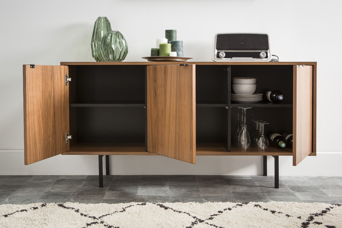 Aparador vintage chapado madera roble OMA