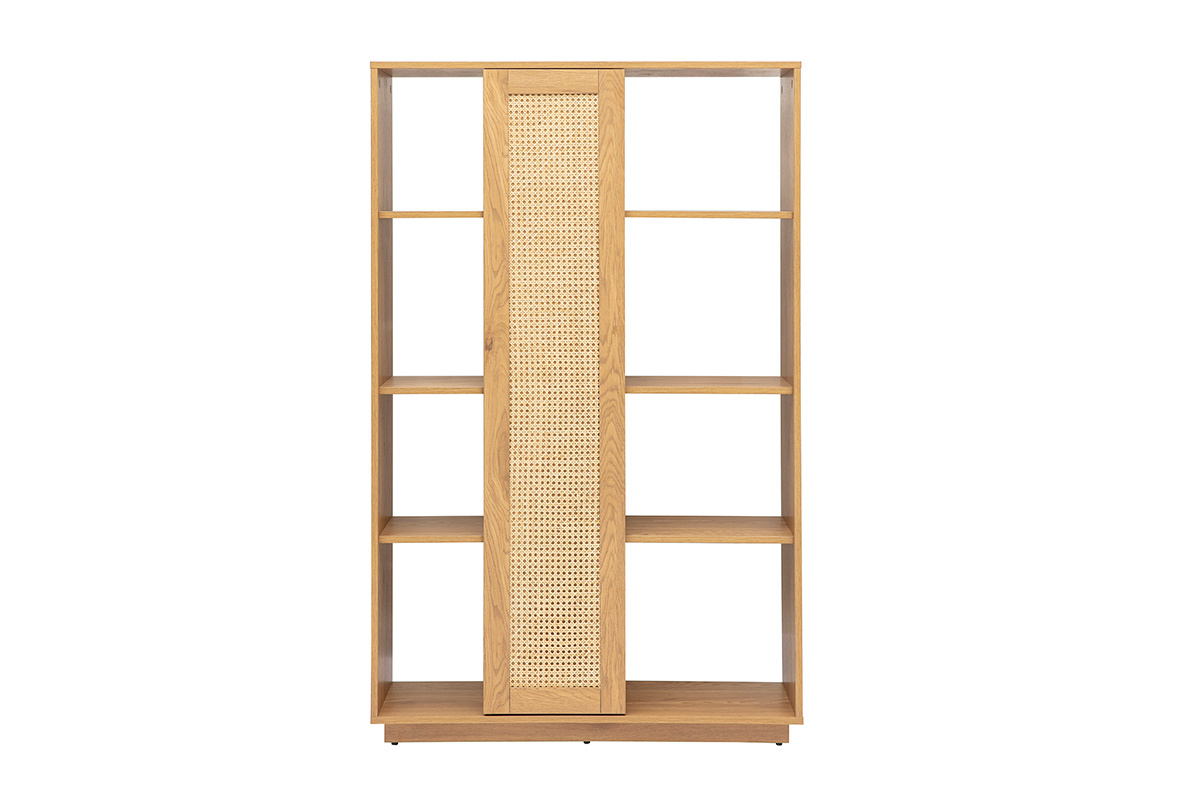 Biblioteca separadora de madera clara con puerta de ratn tejido, vista frontal.