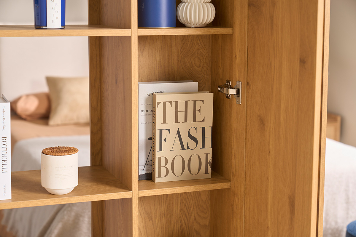 Biblioteca separadora con almacenamientos acabado madera clara roble y trenzado rat�n L100 cm ALICANTE