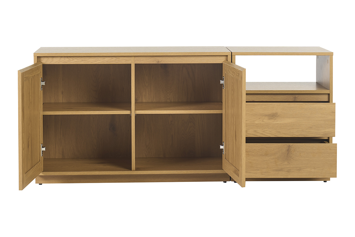 Buffet de madera clara con puertas abiertas y cajones visibles, vista frontal.