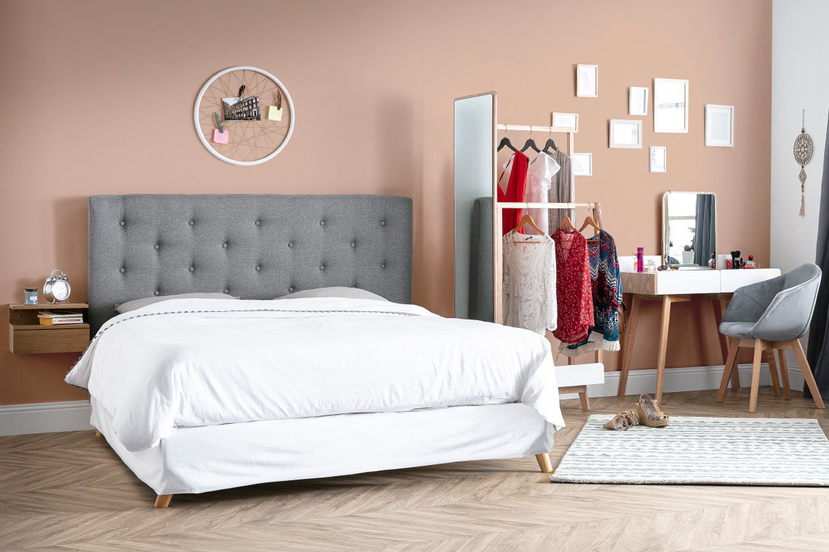 Cabecero 140 capiton� en tejido gris claro EROS