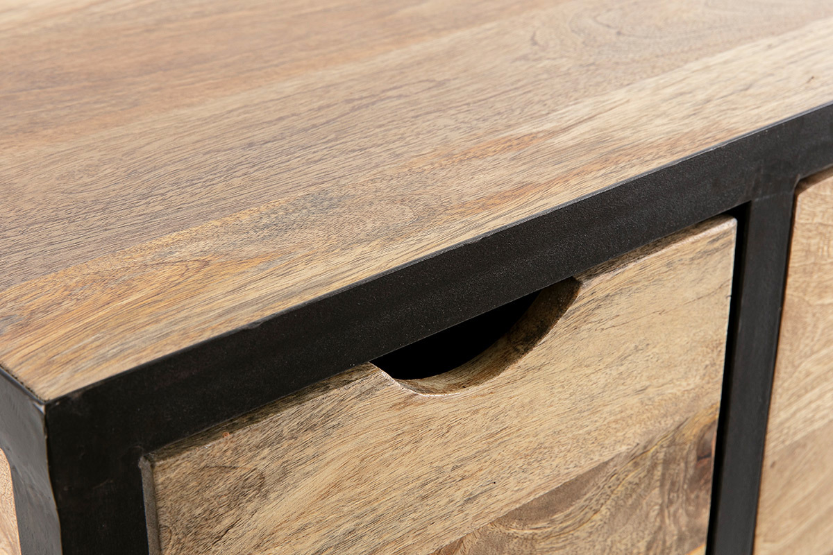 Vista superior del mueble de almacenaje industrial de madera maciza de mango y metal negro con caj�n abierto