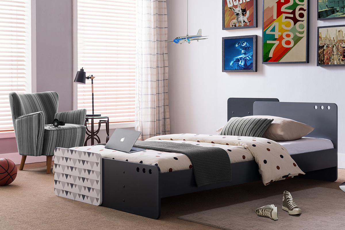 Cama infantil modulable gris con decoracin geomtrica TERTIO