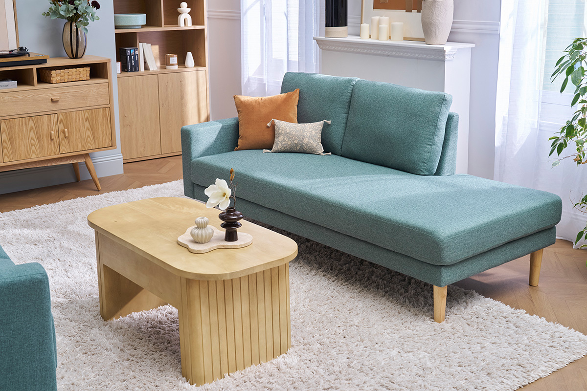 Chaise longue nrdica de tela verde grisceo y madera maciza clara 190 cm BERTILLE