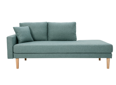 Chaise longue nórdica de tela verde grisáceo y madera maciza clara 190 cm BERTILLE