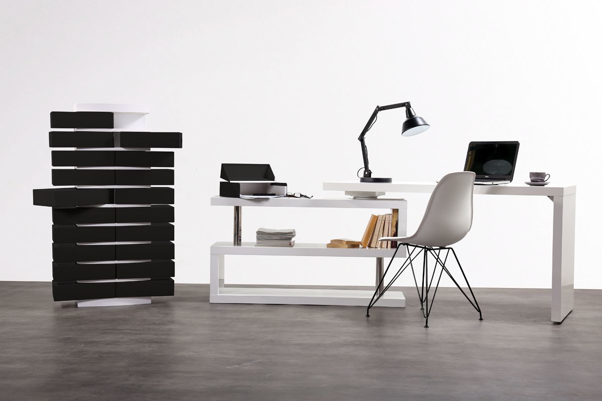 Columna de almacenaje blanca de dise�o y sus 20 cajas clasificadoras negras