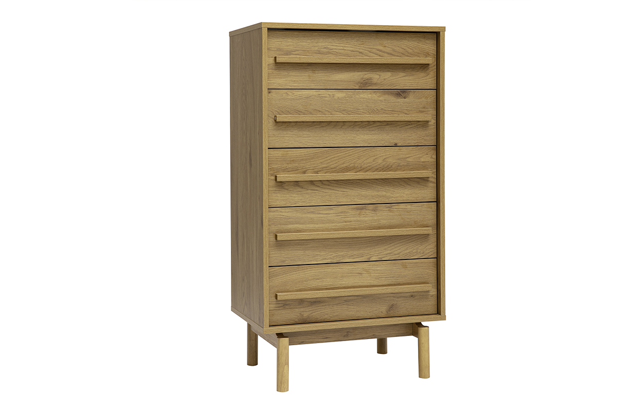 C�moda alta de madera de roble con 5 cajones, vista en 3/4, estilo escandinavo, dimensiones L60 x P40 x H111.3 cm