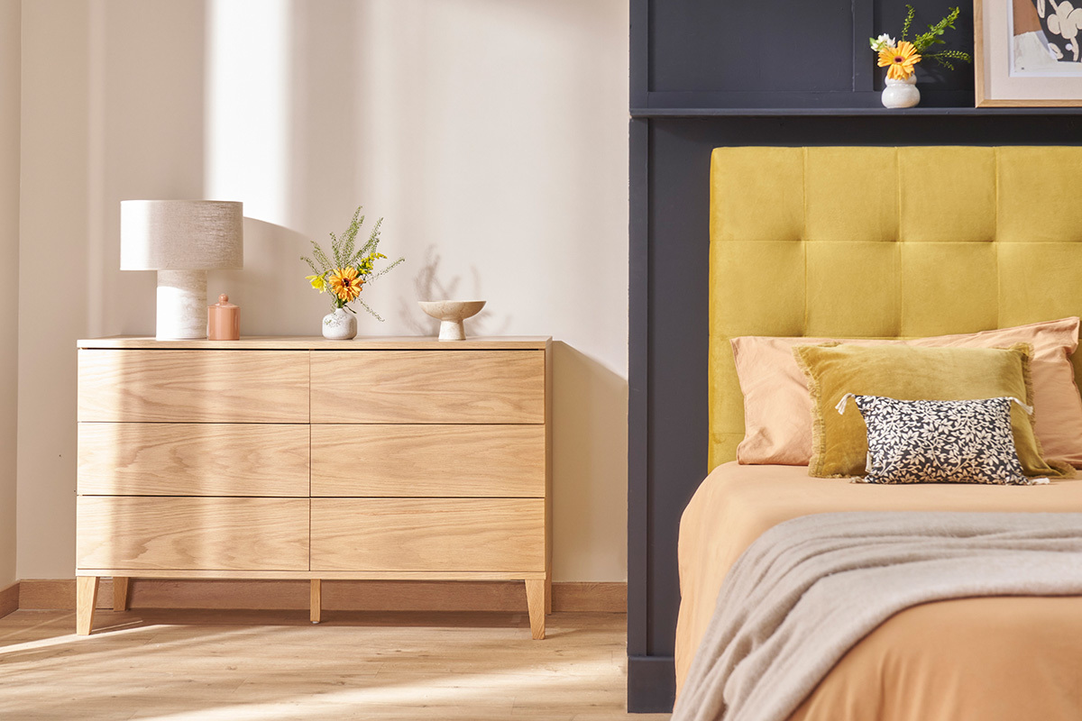 Cmoda de 6 cajones de madera clara 120 cm FREDDY