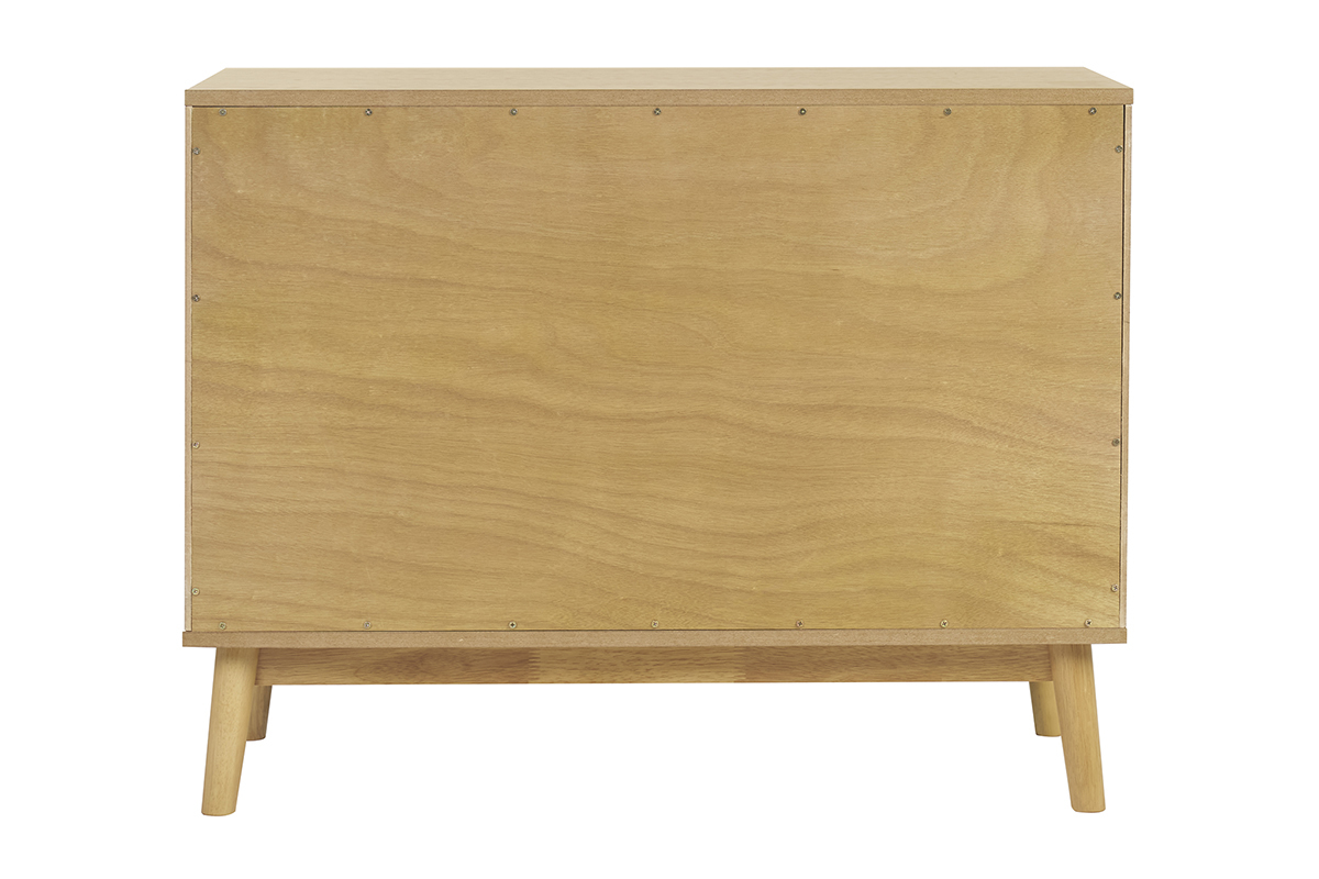 Vista trasera de la cmoda escandinava de madera de roble claro con patas de comps de hevea.