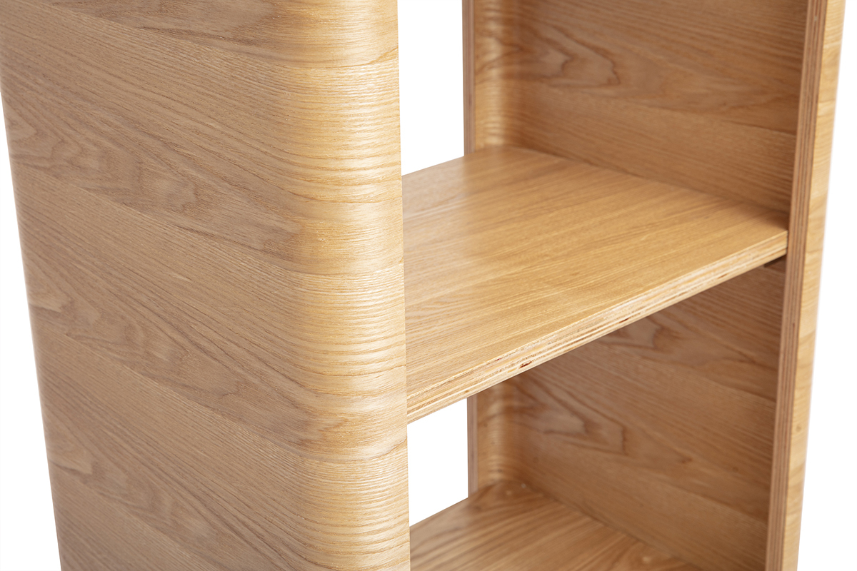 Estanter�a de madera clara de fresno L46 cm NAHIA, vista cercana de los estantes y patas redondeadas.