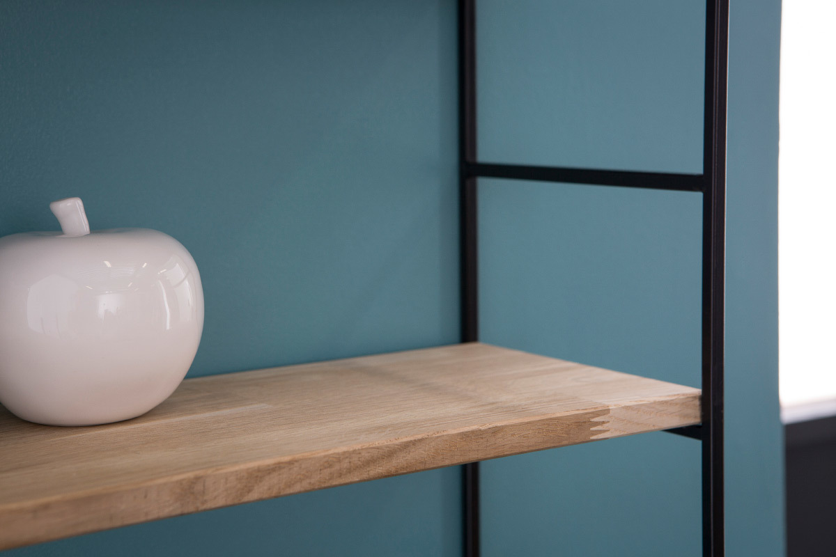 Estanter�a de pared metal y madera 70cm SCALE