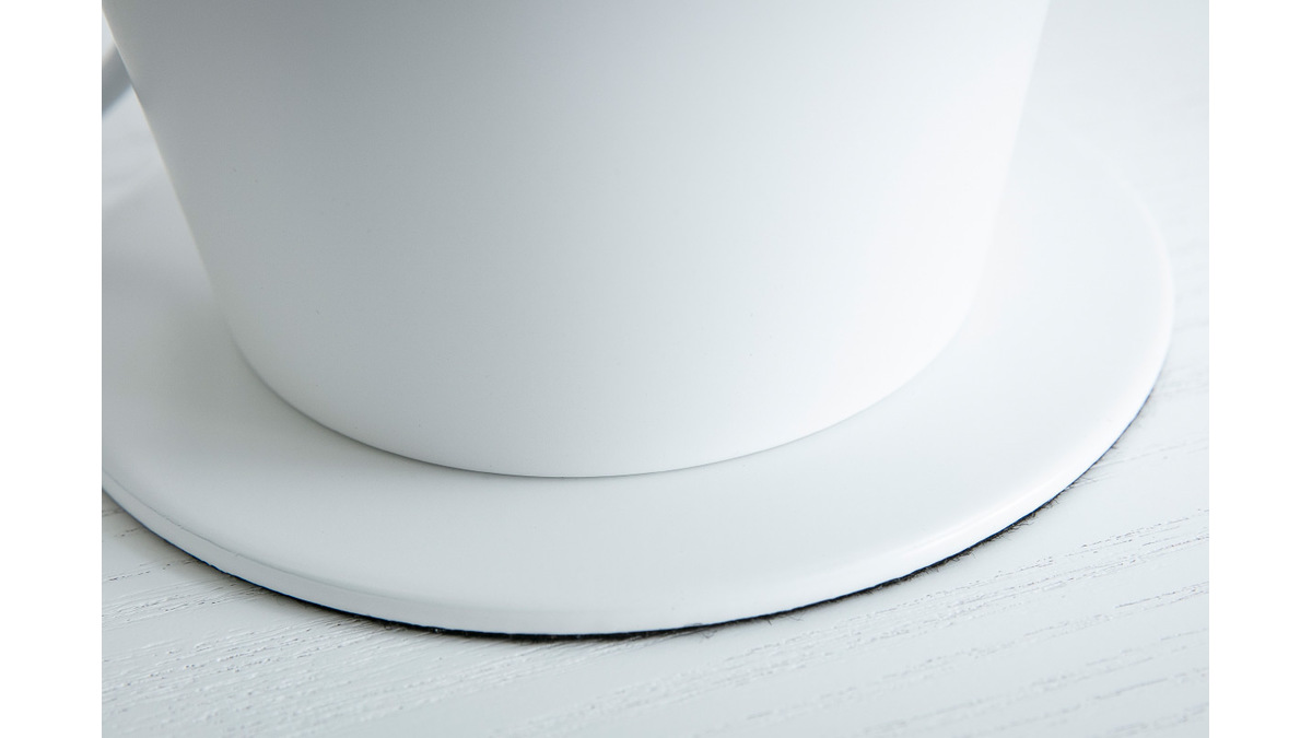 Lámpara de mesa con lapicero en metal blanco PENNY