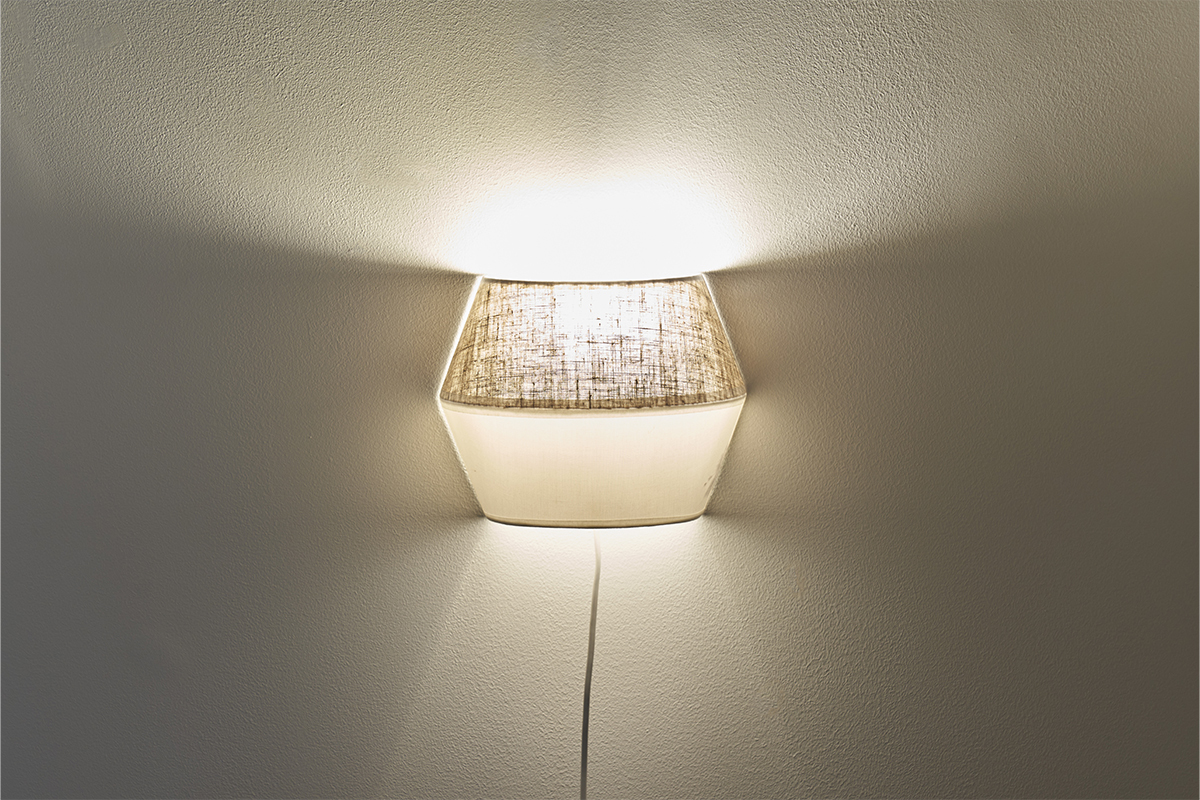 Lmpara de pared de algodn blanco y lino natural CONIE