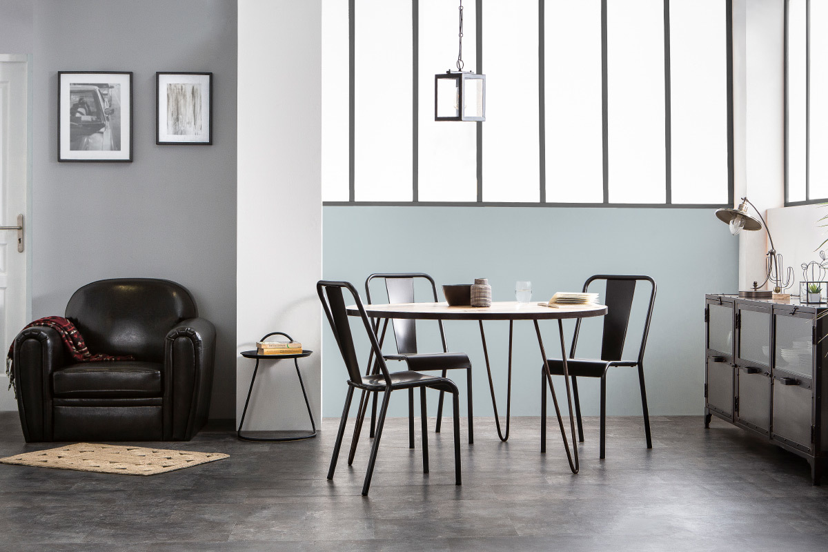 L�mpara de techo industrial en metal negro y cristal GALERIA