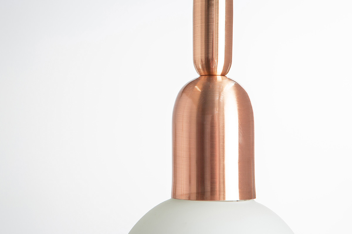 L�mpara de techo moderna metal rosa dorado y globo cristal BULB