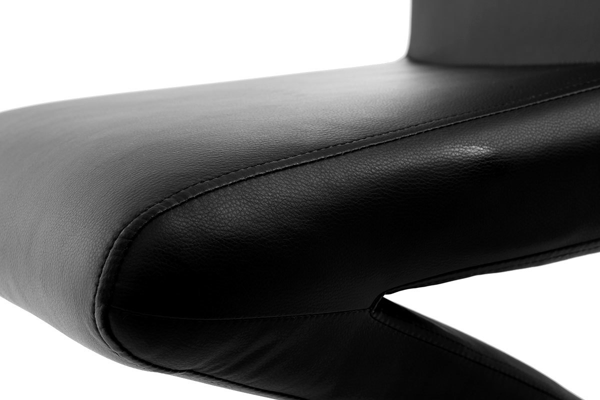 Lote de 2  sillas de dise�o negras  NEW ANGIE