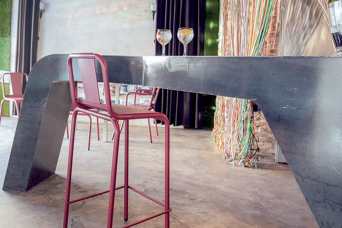 Lote de 2 taburetes exterior aluminio blanco 76cm RHODES