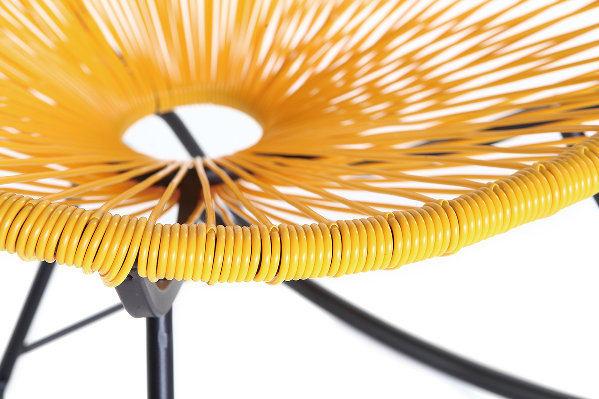 Mecedora hilo de resina amarilla BELLAVISTA