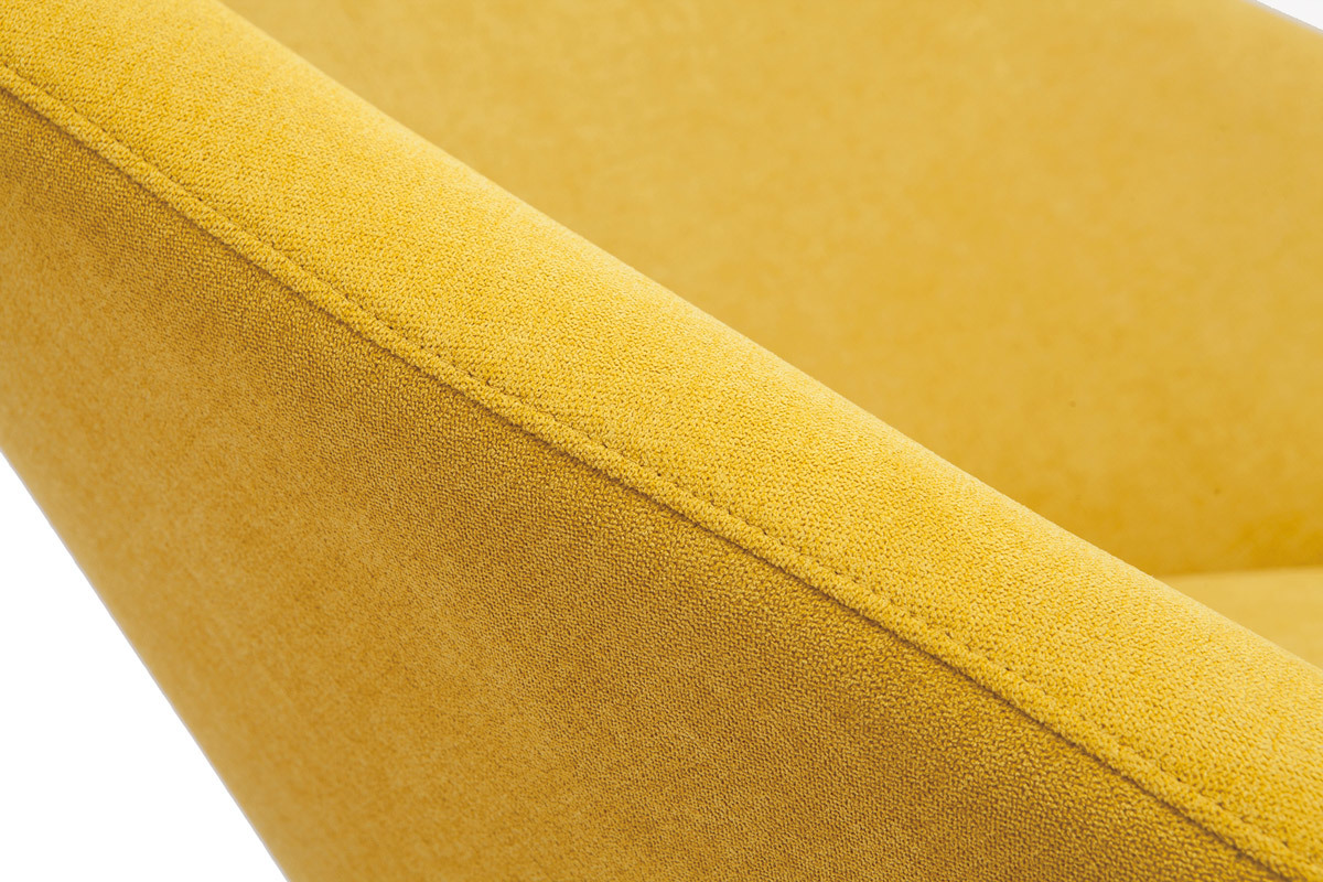 Mecedora tela efecto aterciopelado amarillo mostaza KOK