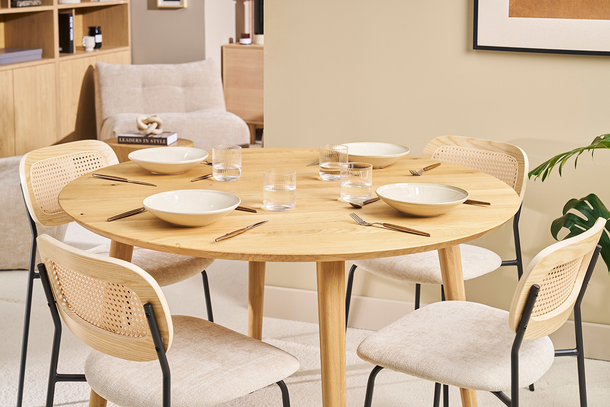 Mesa de comedor diseo fresno LIVIA