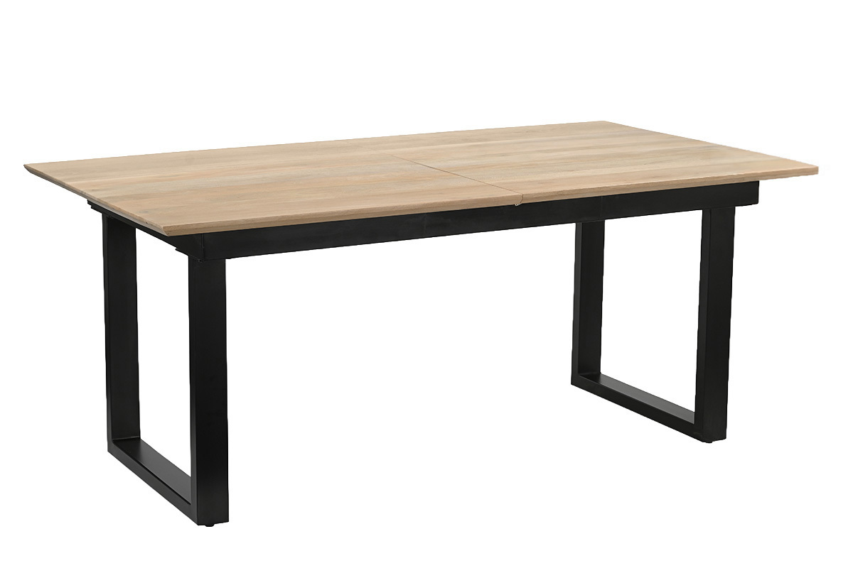 Mesa de comedor extensible de madera de mango clara y metal negro vista en 3/4