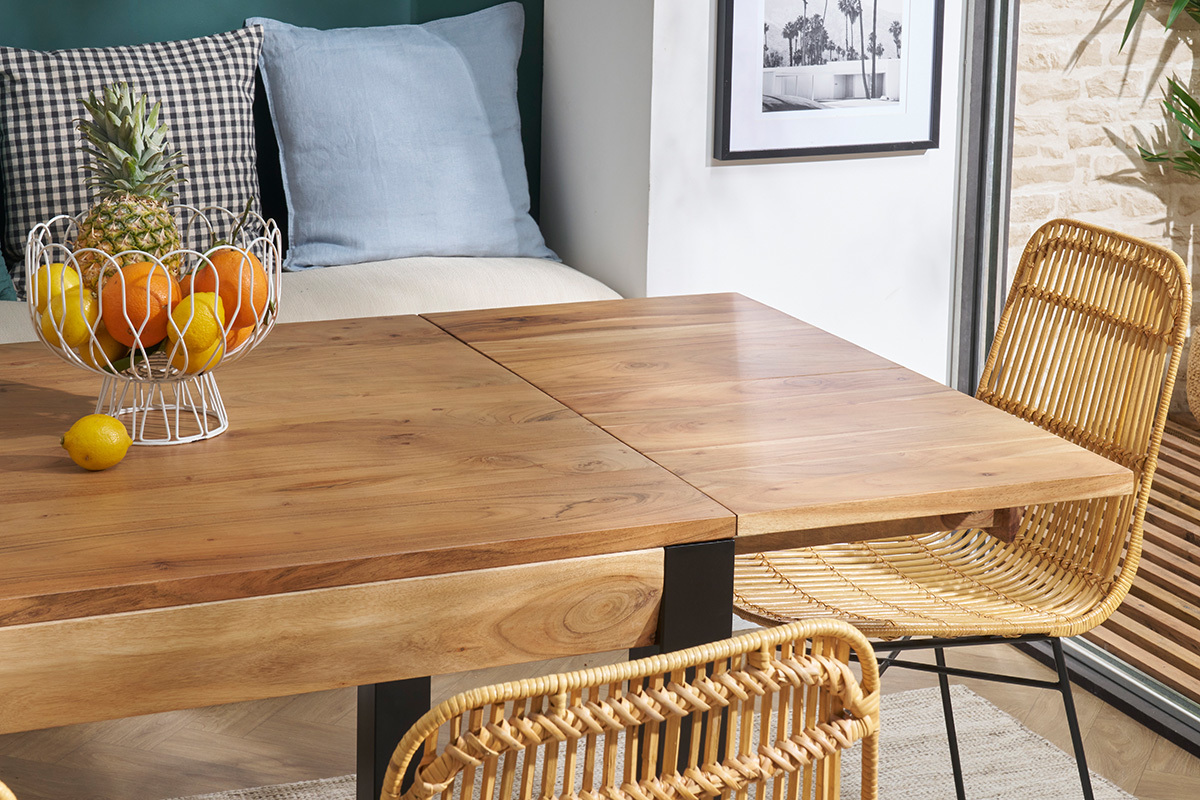 Mesa de comedor extensible en acacia maciza y metal negro L120-210 cm TRAP