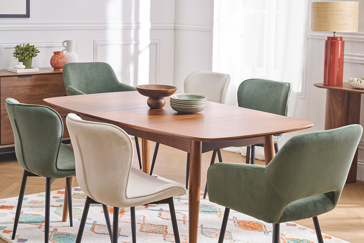 Mesa de comedor extensible en nogal natural L130-160 cm NORDECO