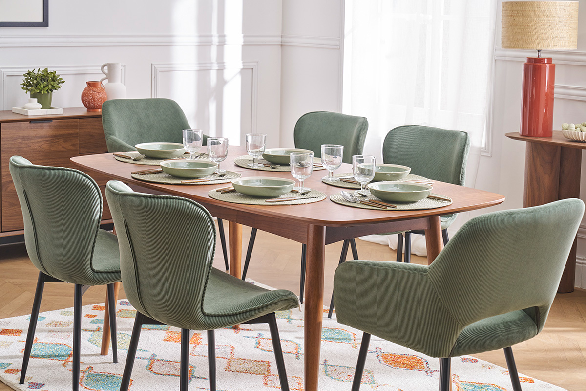 Mesa de comedor extensible en nogal natural L130-160 cm NORDECO