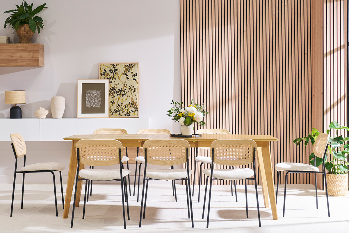Mesa de comedor extensible nrdica en madera clara L150-200 LEENA