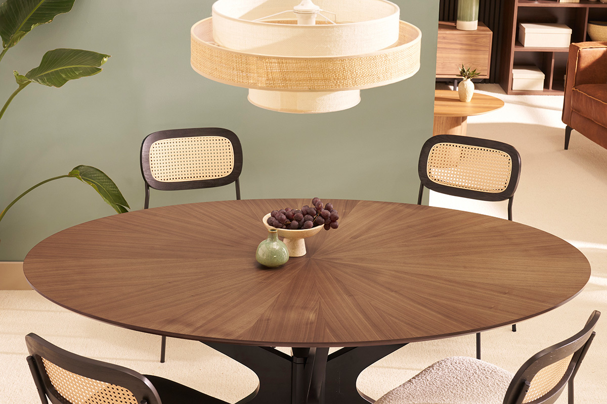 Mesa de comedor ovalada de diseo en nogal 160cm DIELLI