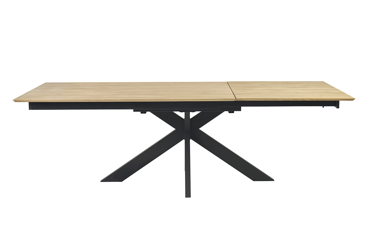 Mesa de comedor extensible de roble macizo con pie en cruz, vista frontal.